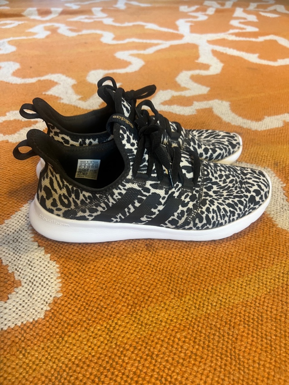 Adidas Cloudfoam Pure 2.0 leopard print shoes woman’s 9 1/2